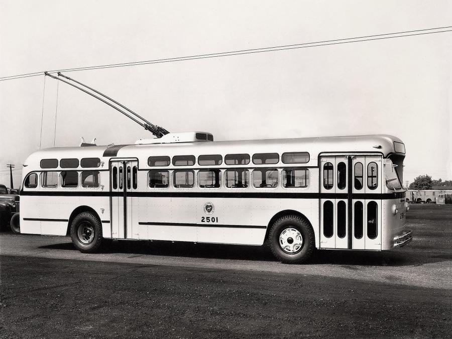  Marmon-Herrington TC-44 1947 года  (фото 2 из 4)
